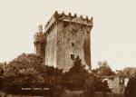[Eason & Son Ltd.]. Souvenir of Cork & Killarney